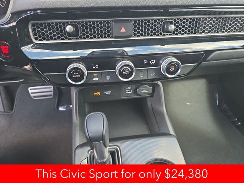 Used 2023 Honda Civic Sport image 29