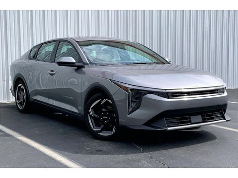 Used 2025 Kia K4 EX FWD image 2