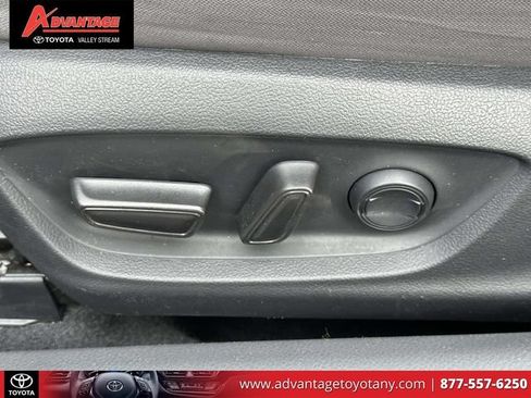 Certified 2022 Toyota Camry LE AWD/4WD image 23