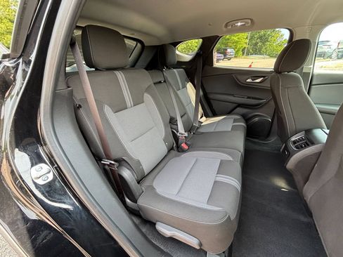 Used 2026 Chevrolet Blazer LT FWD image 35