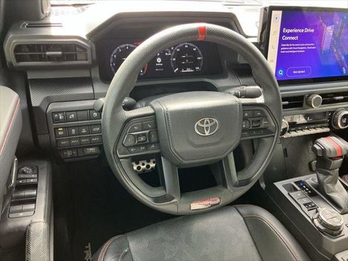 Certified 2025 Toyota Tacoma TRD Pro AWD/4WD image 18