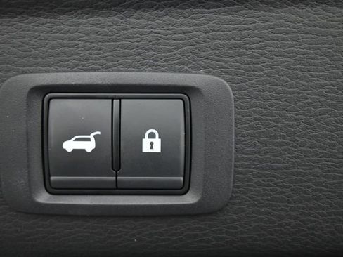 Used 2024 Mitsubishi Outlander SEL image 25