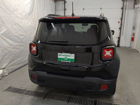 Used 2022 Jeep Renegade Altitude w/ Convenience Group image 7