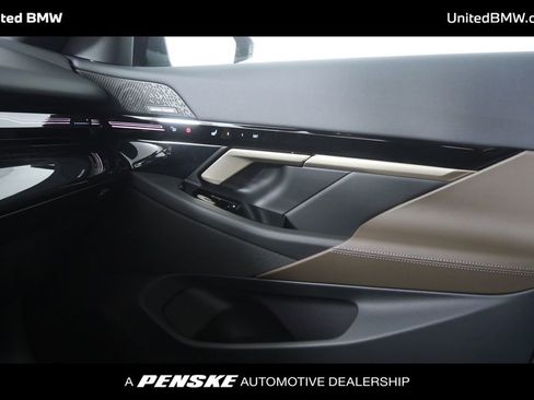 New 2026 BMW 530i w/ Executive Package image 24