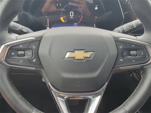 Certified 2024 Chevrolet Trax LT w/ Driver Confidence Package image 32