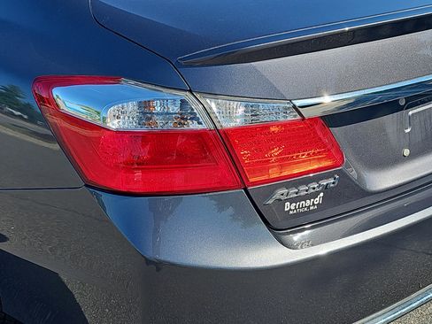 Used 2014 Honda Accord Sport image 31