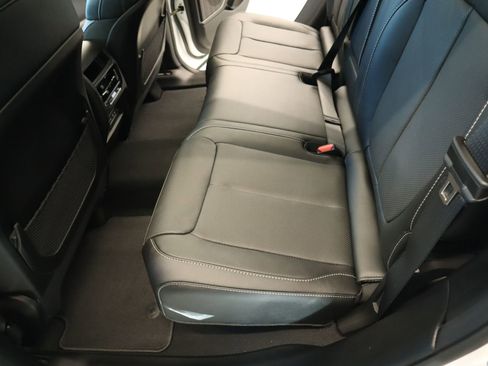 New 2026 Jeep Grand Cherokee Limited image 13