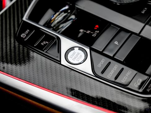 Used 2023 BMW X7 M60i w/ Executive Package image 69