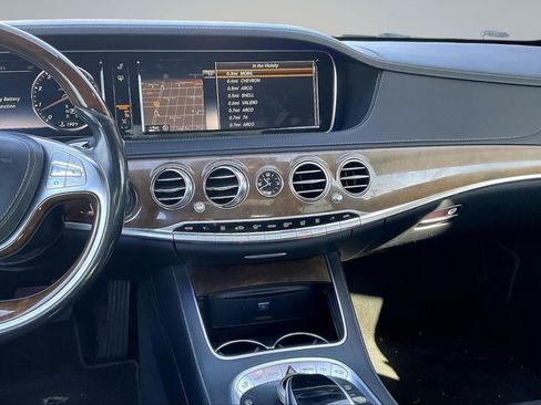 Used 2015 Mercedes-Benz S 550 Sedan image 6