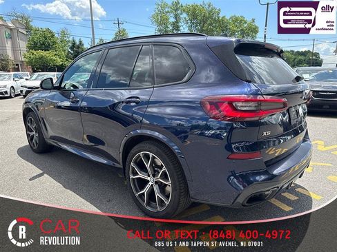 Used 2021 BMW X5 M50i w/ Premium Package AWD/4WD image 4