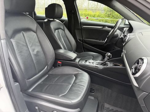 Used 2016 Audi A3 e-tron Premium w/ Audi MMI Navigation Plus image 16