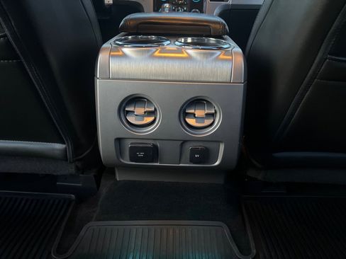 Used 2013 Ford F150 Platinum image 19