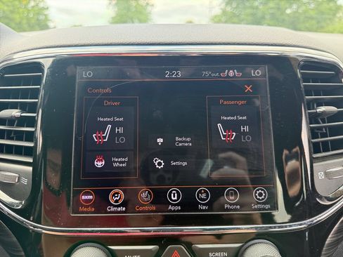 Used 2020 Jeep Grand Cherokee Altitude AWD/4WD image 33