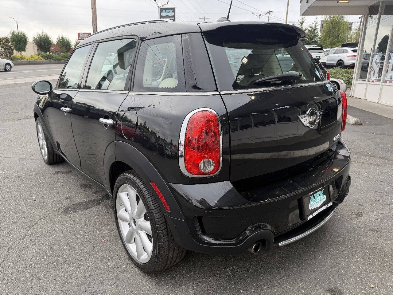 Used 2012 MINI Cooper Countryman S FWD image 4