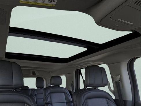 New 2025 Lincoln Navigator Reserve AWD/4WD image 37