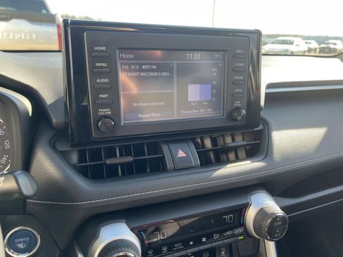 Used 2019 Toyota RAV4 XLE image 12