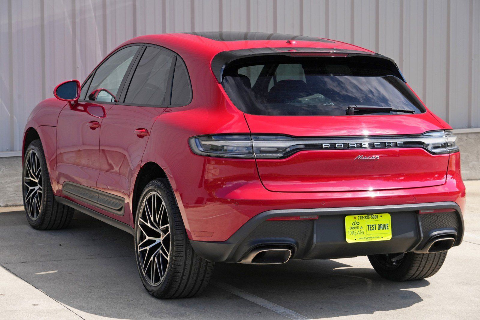 Used 2024 Porsche Macan AWD/4WD image 49