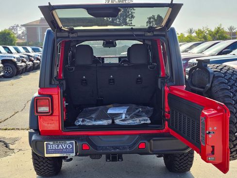 New 2026 Jeep Wrangler Willys AWD/4WD image 7