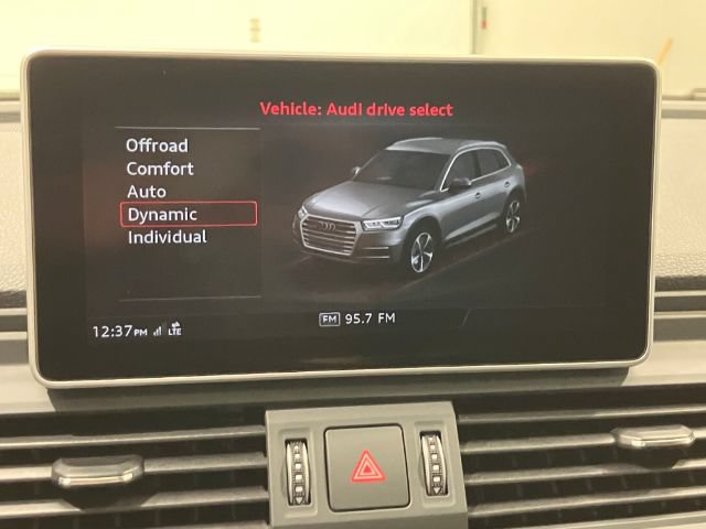 Used 2018 Audi SQ5 Premium Plus AWD/4WD image 33