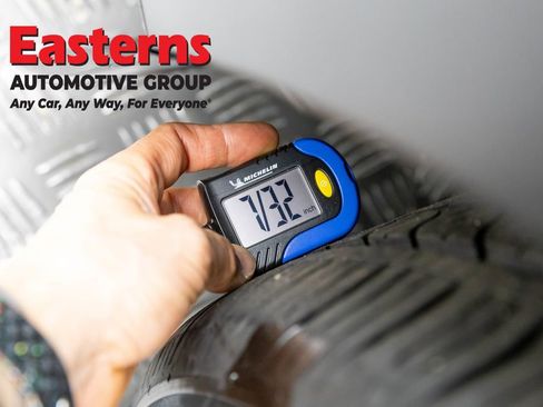 Used 2021 Tesla Model Y Long Range image 22