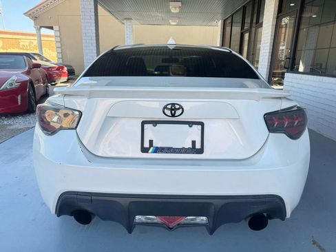 Used 2013 Scion FR-S image 6
