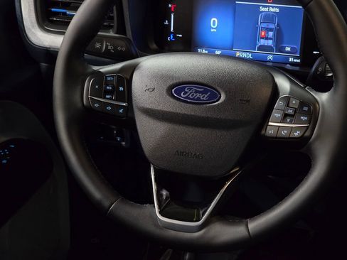 New 2025 Ford Maverick XLT w/ XLT Luxury Package image 23