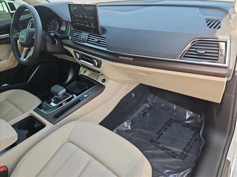 Used 2023 Audi Q5 2.0T Premium image 21