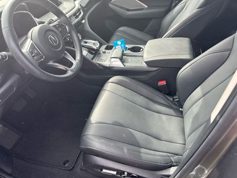 Used 2024 Acura MDX SH-AWD image 2