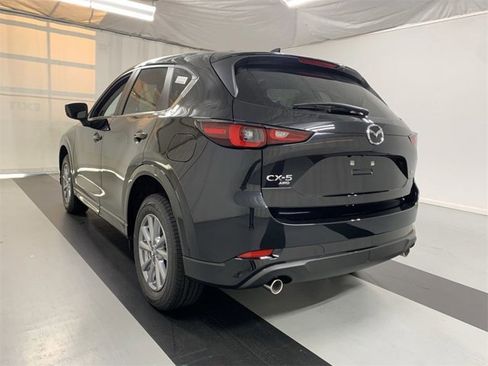 New 2025 MAZDA CX-5 AWD 2.5 S w/ Preferred Package image 5