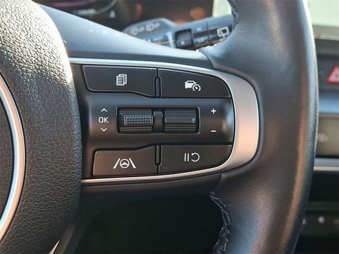 Used 2023 Kia Sportage EX image 21