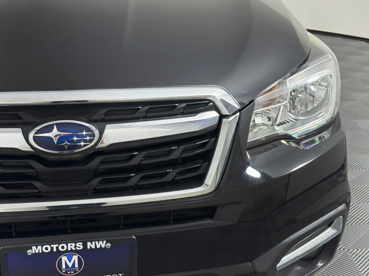 Used 2017 Subaru Forester 2.5i Premium AWD/4WD image 4