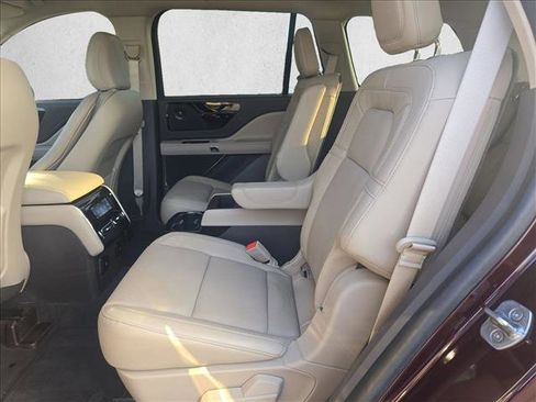 Used 2023 Lincoln Aviator Reserve w/ Equipment Group 201A image 19