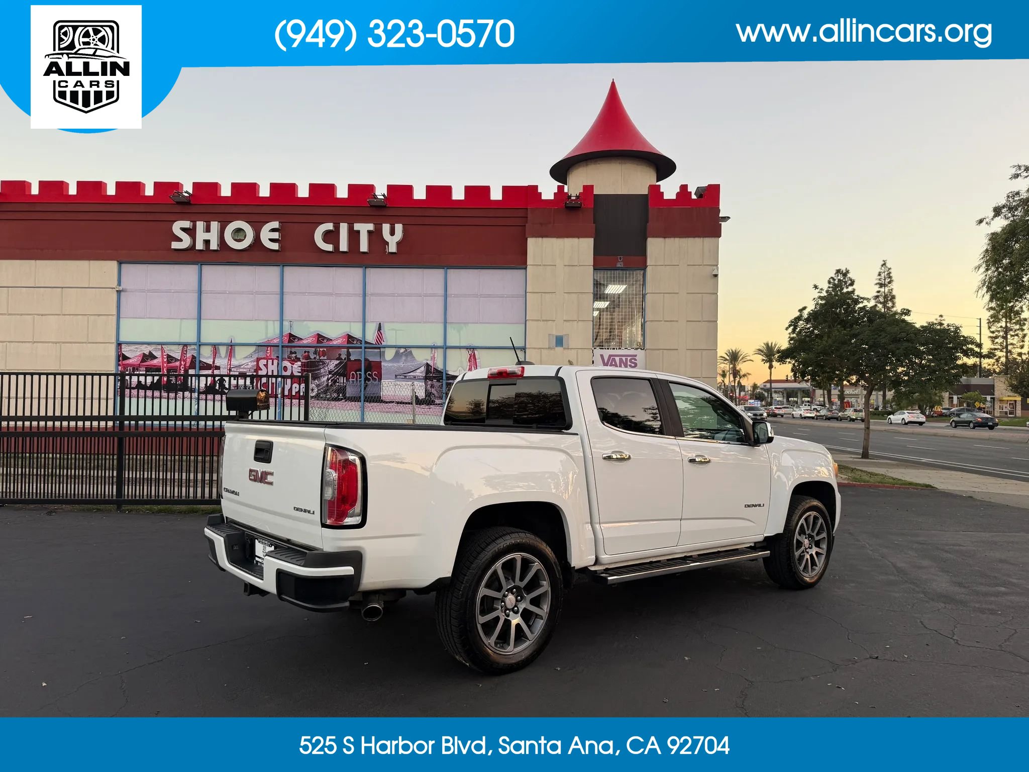 Used 2017 GMC Canyon Denali AWD/4WD image 4