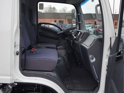 New 2025 Chevrolet Low Cab Forward image 22