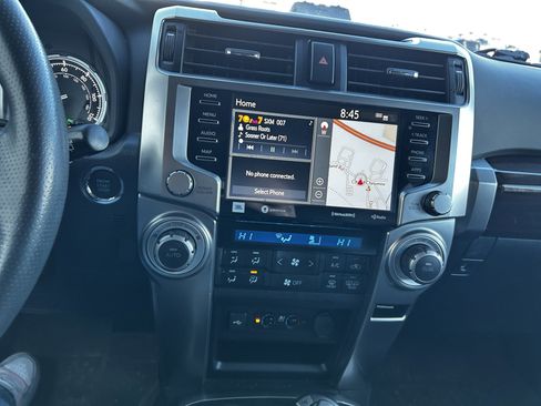 Used 2022 Toyota 4Runner Limited image 15