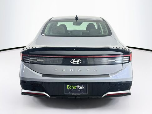 Used 2024 Hyundai Sonata SEL FWD image 7