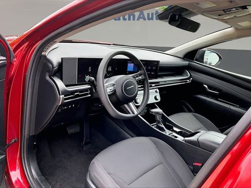 Used 2025 Hyundai Tucson SEL AWD/4WD image 17