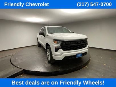 New 2026 Chevrolet Silverado 1500 Custom w/ LPO, Dark Essentials Package