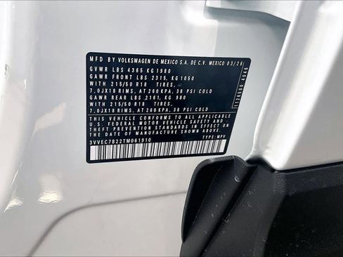 New 2026 Volkswagen Taos SE FWD image 19