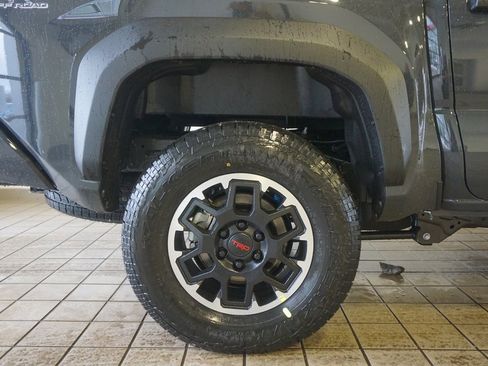 New 2026 Toyota Tacoma TRD Off-Road image 31
