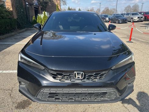 Certified 2024 Honda Civic Sport Touring image 4