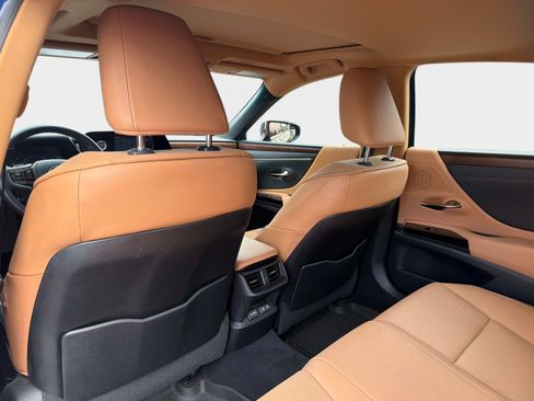 Used 2022 Lexus ES 350 w/ Premium Package FWD image 33