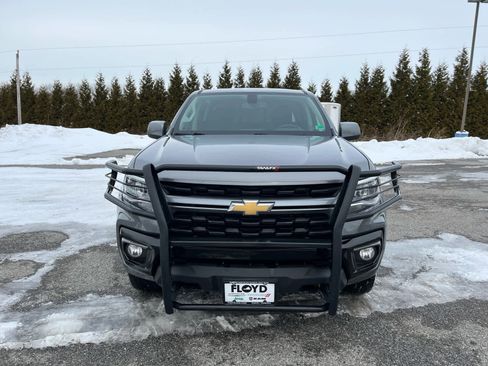 Used 2022 Chevrolet Colorado LT w/ LT Convenience Package image 9
