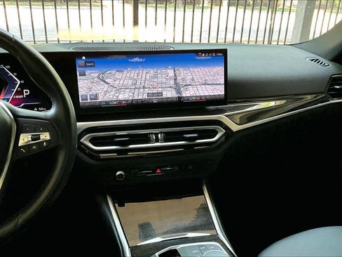 Used 2023 BMW i4 eDrive40 RWD image 6