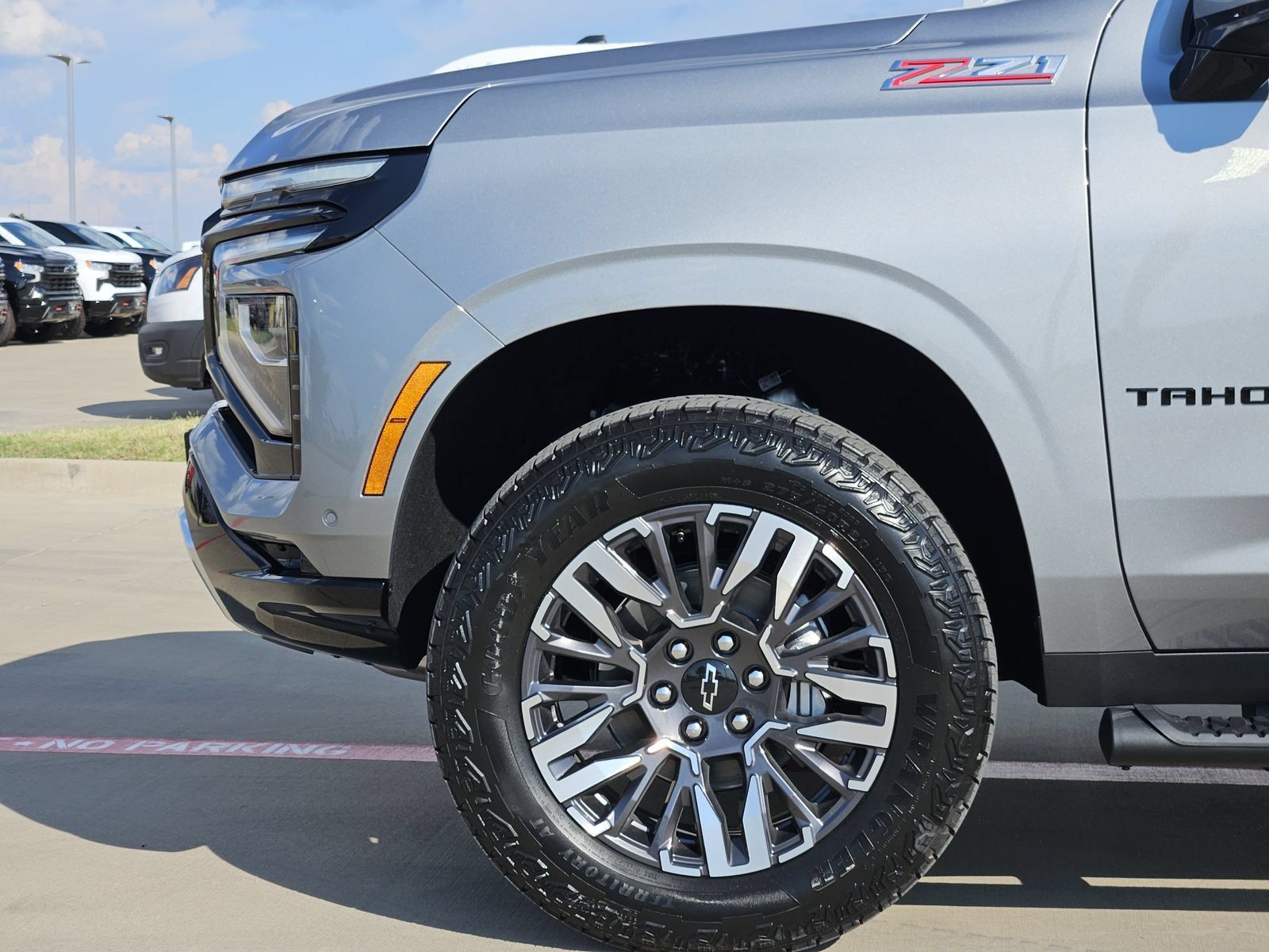 New 2026 Chevrolet Tahoe Z71 w/ Comfort Package AWD/4WD image 11