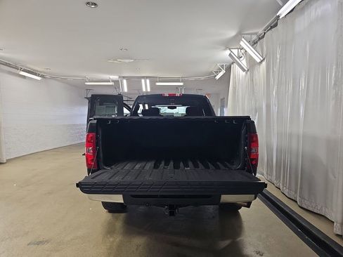 Used 2013 Chevrolet Silverado 1500 LT AWD/4WD image 15
