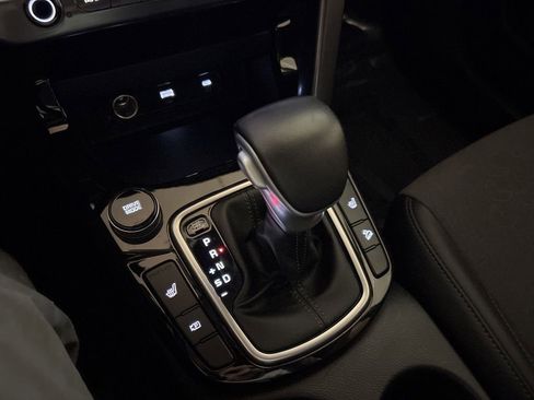 Certified 2024 Kia Seltos S AWD/4WD image 20