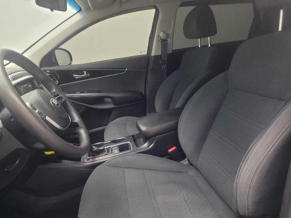 Used 2019 Kia Sorento L FWD image 17