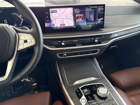 Used 2023 BMW X7 xDrive40i w/ Executive Package AWD/4WD image 45