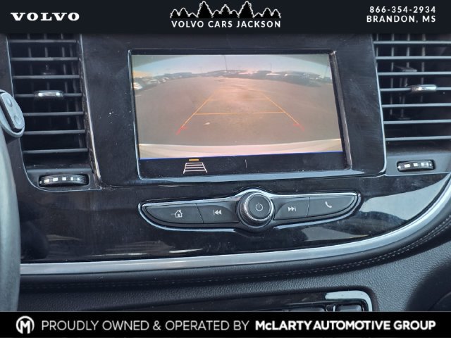 Used 2022 Buick Encore Preferred AWD/4WD image 9